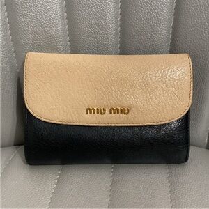 Miu Miu Black and Tan Leather Wallet